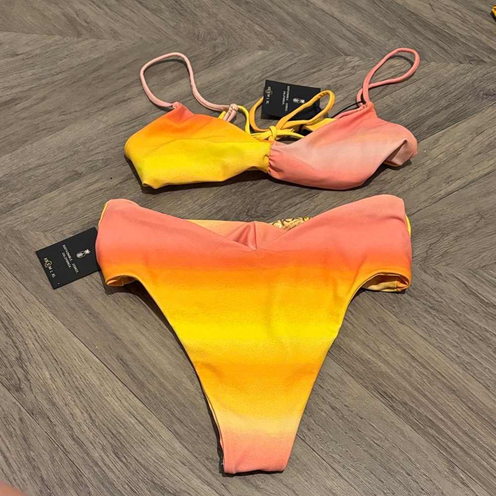 SKATIE Bikini Set